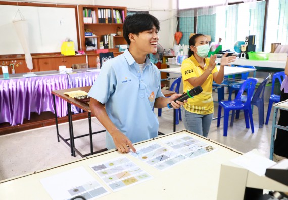 ภาพกิจกรรม  คณะวิทยาศาสตร์และเทคโนโลยี จัดกิจกรรมค่ายวิทยาศาสตร์สัญจร ปีการศึกษา 2565  โรงเรียนคลองลานวิทยา 