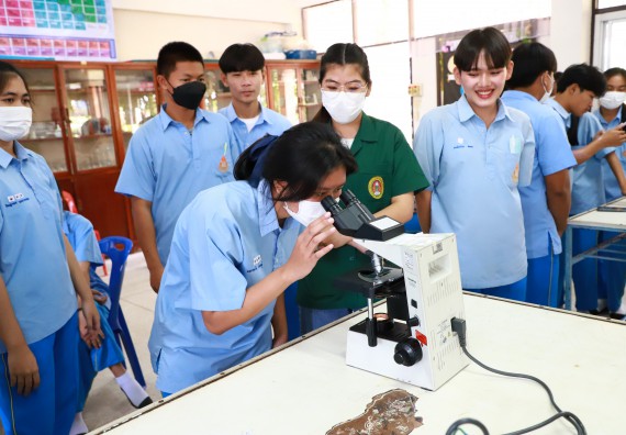 ภาพกิจกรรม  คณะวิทยาศาสตร์และเทคโนโลยี จัดกิจกรรมค่ายวิทยาศาสตร์สัญจร ปีการศึกษา 2565  โรงเรียนคลองลานวิทยา 