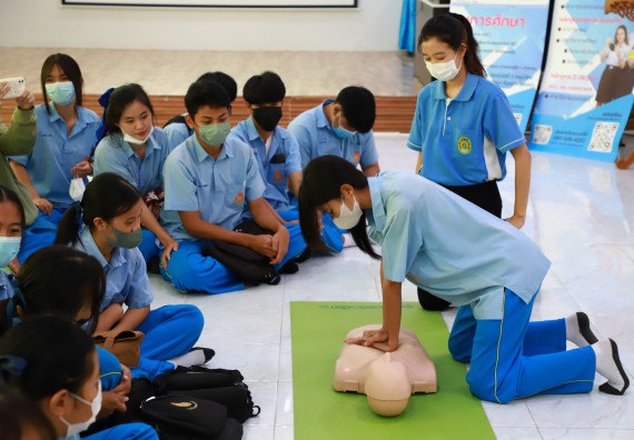 ภาพกิจกรรม  คณะวิทยาศาสตร์และเทคโนโลยี จัดกิจกรรมค่ายวิทยาศาสตร์สัญจร ปีการศึกษา 2565  โรงเรียนคลองลานวิทยา 