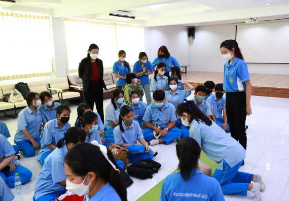 ภาพกิจกรรม  คณะวิทยาศาสตร์และเทคโนโลยี จัดกิจกรรมค่ายวิทยาศาสตร์สัญจร ปีการศึกษา 2565  โรงเรียนคลองลานวิทยา 