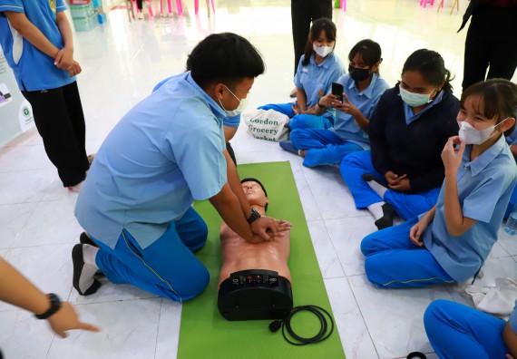 ภาพกิจกรรม  คณะวิทยาศาสตร์และเทคโนโลยี จัดกิจกรรมค่ายวิทยาศาสตร์สัญจร ปีการศึกษา 2565  โรงเรียนคลองลานวิทยา 
