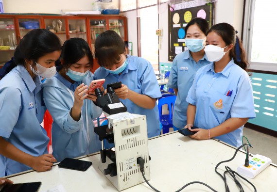 ภาพกิจกรรม  คณะวิทยาศาสตร์และเทคโนโลยี จัดกิจกรรมค่ายวิทยาศาสตร์สัญจร ปีการศึกษา 2565  โรงเรียนคลองลานวิทยา 