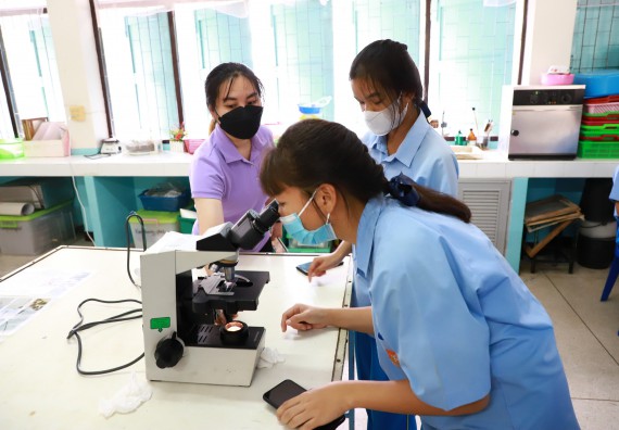 ภาพกิจกรรม  คณะวิทยาศาสตร์และเทคโนโลยี จัดกิจกรรมค่ายวิทยาศาสตร์สัญจร ปีการศึกษา 2565  โรงเรียนคลองลานวิทยา 