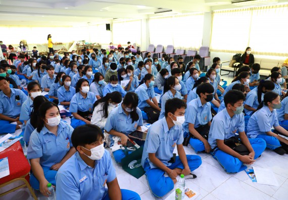 ภาพกิจกรรม  คณะวิทยาศาสตร์และเทคโนโลยี จัดกิจกรรมค่ายวิทยาศาสตร์สัญจร ปีการศึกษา 2565  โรงเรียนคลองลานวิทยา 