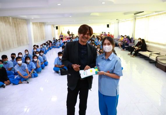 ภาพกิจกรรม  คณะวิทยาศาสตร์และเทคโนโลยี จัดกิจกรรมค่ายวิทยาศาสตร์สัญจร ปีการศึกษา 2565  โรงเรียนคลองลานวิทยา 