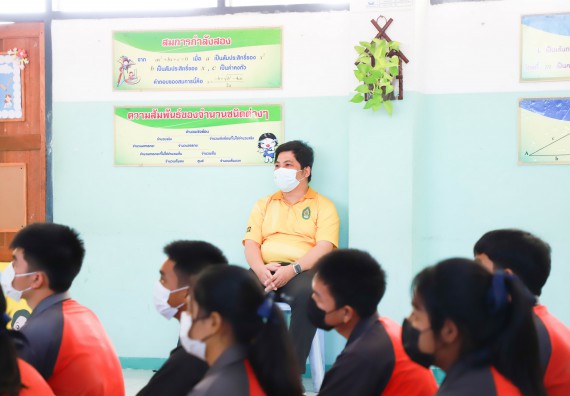 ภาพกิจกรรม  คณะวิทยาศาสตร์และเทคโนโลยี จัดกิจกรรมค่ายวิทยาศาสตร์สัญจร ปีการศึกษา 2565  โรงเรียนวังแขมวิทยาคม