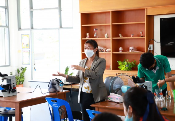 ภาพกิจกรรม  คณะวิทยาศาสตร์และเทคโนโลยี จัดกิจกรรมค่ายวิทยาศาสตร์สัญจร ปีการศึกษา 2565  โรงเรียนวังแขมวิทยาคม