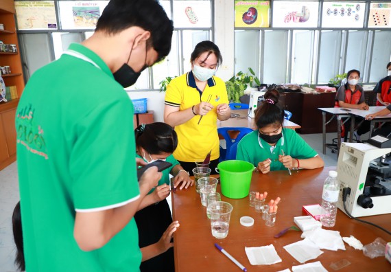 ภาพกิจกรรม  คณะวิทยาศาสตร์และเทคโนโลยี จัดกิจกรรมค่ายวิทยาศาสตร์สัญจร ปีการศึกษา 2565  โรงเรียนวังแขมวิทยาคม