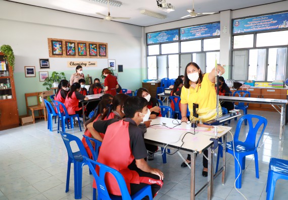 ภาพกิจกรรม  คณะวิทยาศาสตร์และเทคโนโลยี จัดกิจกรรมค่ายวิทยาศาสตร์สัญจร ปีการศึกษา 2565  โรงเรียนวังแขมวิทยาคม