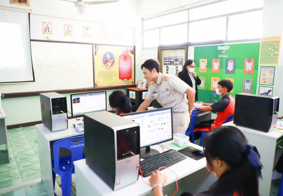 ภาพกิจกรรม  คณะวิทยาศาสตร์และเทคโนโลยี จัดกิจกรรมค่ายวิทยาศาสตร์สัญจร ปีการศึกษา 2565  โรงเรียนวังแขมวิทยาคม