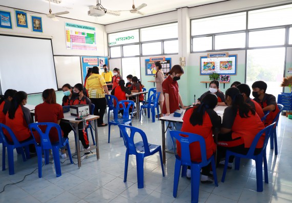 ภาพกิจกรรม  คณะวิทยาศาสตร์และเทคโนโลยี จัดกิจกรรมค่ายวิทยาศาสตร์สัญจร ปีการศึกษา 2565  โรงเรียนวังแขมวิทยาคม