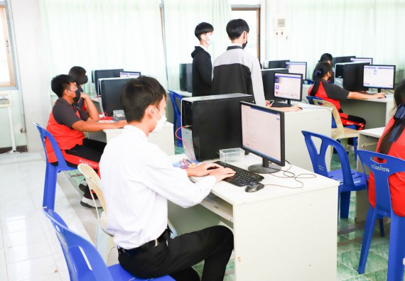 ภาพกิจกรรม  คณะวิทยาศาสตร์และเทคโนโลยี จัดกิจกรรมค่ายวิทยาศาสตร์สัญจร ปีการศึกษา 2565  โรงเรียนวังแขมวิทยาคม