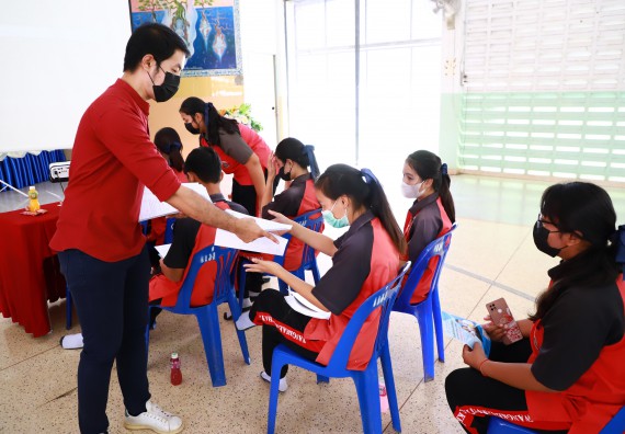 ภาพกิจกรรม  คณะวิทยาศาสตร์และเทคโนโลยี จัดกิจกรรมค่ายวิทยาศาสตร์สัญจร ปีการศึกษา 2565  โรงเรียนวังแขมวิทยาคม