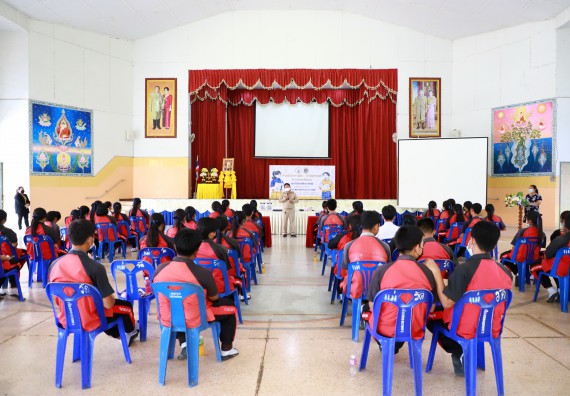 ภาพกิจกรรม  คณะวิทยาศาสตร์และเทคโนโลยี จัดกิจกรรมค่ายวิทยาศาสตร์สัญจร ปีการศึกษา 2565  โรงเรียนวังแขมวิทยาคม