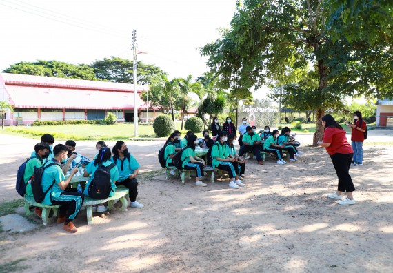 ภาพกิจกรรม  คณะวิทยาศาสตร์และเทคโนโลยี จัดกิจกรรมค่ายวิทยาศาสตร์สัญจร ปีการศึกษา 2565  โรงเรียนปางมะค่าวิทยาคม