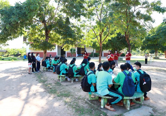 ภาพกิจกรรม  คณะวิทยาศาสตร์และเทคโนโลยี จัดกิจกรรมค่ายวิทยาศาสตร์สัญจร ปีการศึกษา 2565  โรงเรียนปางมะค่าวิทยาคม