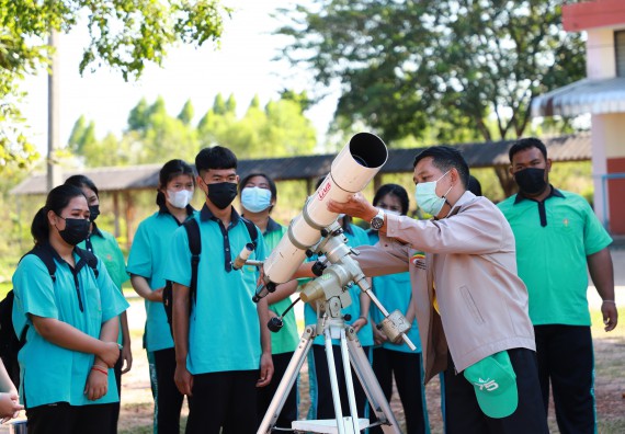 ภาพกิจกรรม  คณะวิทยาศาสตร์และเทคโนโลยี จัดกิจกรรมค่ายวิทยาศาสตร์สัญจร ปีการศึกษา 2565  โรงเรียนปางมะค่าวิทยาคม