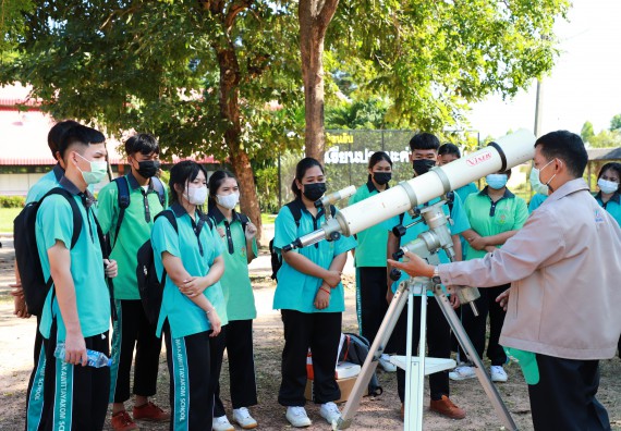 ภาพกิจกรรม  คณะวิทยาศาสตร์และเทคโนโลยี จัดกิจกรรมค่ายวิทยาศาสตร์สัญจร ปีการศึกษา 2565  โรงเรียนปางมะค่าวิทยาคม
