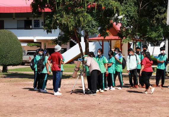 ภาพกิจกรรม  คณะวิทยาศาสตร์และเทคโนโลยี จัดกิจกรรมค่ายวิทยาศาสตร์สัญจร ปีการศึกษา 2565  โรงเรียนปางมะค่าวิทยาคม