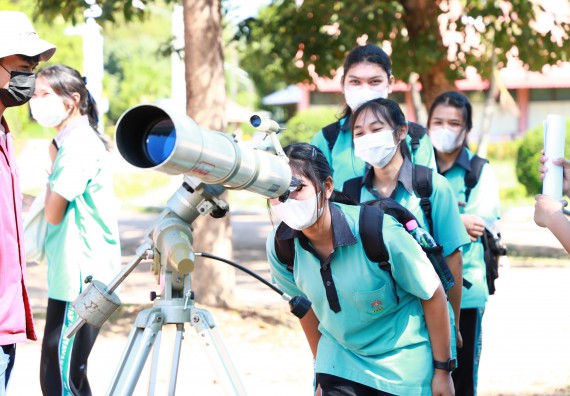 ภาพกิจกรรม  คณะวิทยาศาสตร์และเทคโนโลยี จัดกิจกรรมค่ายวิทยาศาสตร์สัญจร ปีการศึกษา 2565  โรงเรียนปางมะค่าวิทยาคม