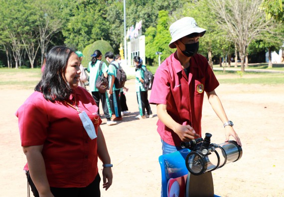 ภาพกิจกรรม  คณะวิทยาศาสตร์และเทคโนโลยี จัดกิจกรรมค่ายวิทยาศาสตร์สัญจร ปีการศึกษา 2565  โรงเรียนปางมะค่าวิทยาคม