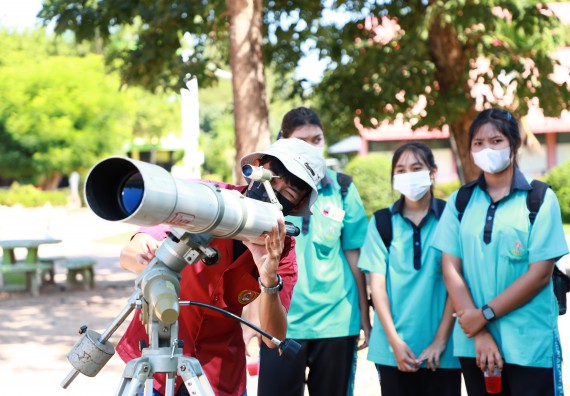 ภาพกิจกรรม  คณะวิทยาศาสตร์และเทคโนโลยี จัดกิจกรรมค่ายวิทยาศาสตร์สัญจร ปีการศึกษา 2565  โรงเรียนปางมะค่าวิทยาคม