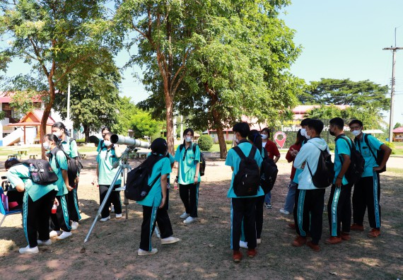 ภาพกิจกรรม  คณะวิทยาศาสตร์และเทคโนโลยี จัดกิจกรรมค่ายวิทยาศาสตร์สัญจร ปีการศึกษา 2565  โรงเรียนปางมะค่าวิทยาคม