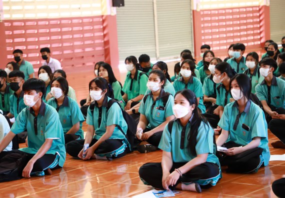 ภาพกิจกรรม  คณะวิทยาศาสตร์และเทคโนโลยี จัดกิจกรรมค่ายวิทยาศาสตร์สัญจร ปีการศึกษา 2565  โรงเรียนปางมะค่าวิทยาคม