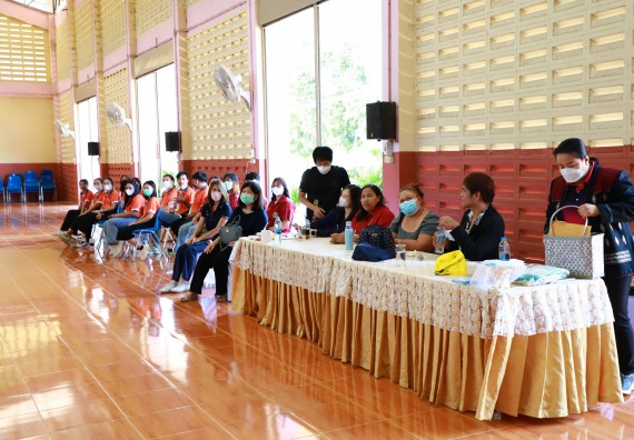 ภาพกิจกรรม  คณะวิทยาศาสตร์และเทคโนโลยี จัดกิจกรรมค่ายวิทยาศาสตร์สัญจร ปีการศึกษา 2565  โรงเรียนปางมะค่าวิทยาคม