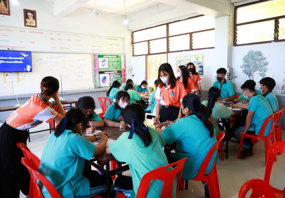 ภาพกิจกรรม  คณะวิทยาศาสตร์และเทคโนโลยี จัดกิจกรรมค่ายวิทยาศาสตร์สัญจร ปีการศึกษา 2565  โรงเรียนปางมะค่าวิทยาคม