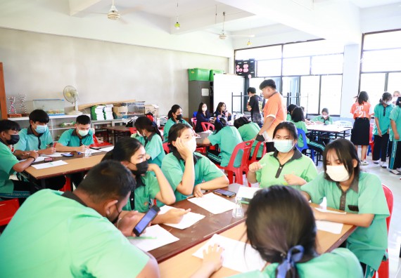 ภาพกิจกรรม  คณะวิทยาศาสตร์และเทคโนโลยี จัดกิจกรรมค่ายวิทยาศาสตร์สัญจร ปีการศึกษา 2565  โรงเรียนปางมะค่าวิทยาคม