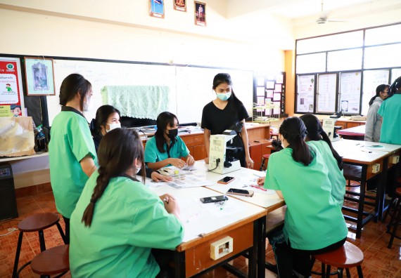 ภาพกิจกรรม  คณะวิทยาศาสตร์และเทคโนโลยี จัดกิจกรรมค่ายวิทยาศาสตร์สัญจร ปีการศึกษา 2565  โรงเรียนปางมะค่าวิทยาคม