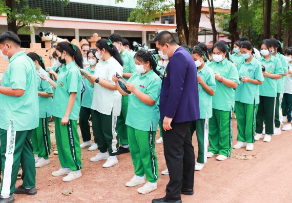ภาพกิจกรรม  คณะวิทยาศาสตร์และเทคโนโลยี จัดกิจกรรมค่ายวิทยาศาสตร์สัญจร ปีการศึกษา 2565  โรงเรียนลานกระบือวิทยา