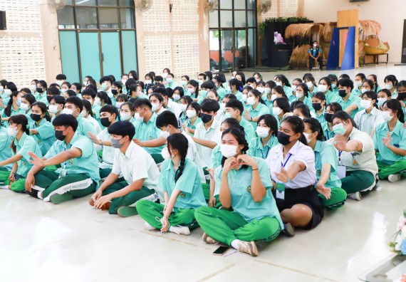 ภาพกิจกรรม  คณะวิทยาศาสตร์และเทคโนโลยี จัดกิจกรรมค่ายวิทยาศาสตร์สัญจร ปีการศึกษา 2565  โรงเรียนลานกระบือวิทยา