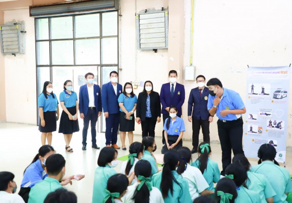 ภาพกิจกรรม  คณะวิทยาศาสตร์และเทคโนโลยี จัดกิจกรรมค่ายวิทยาศาสตร์สัญจร ปีการศึกษา 2565  โรงเรียนลานกระบือวิทยา