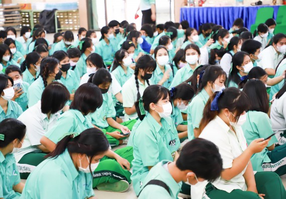 ภาพกิจกรรม  คณะวิทยาศาสตร์และเทคโนโลยี จัดกิจกรรมค่ายวิทยาศาสตร์สัญจร ปีการศึกษา 2565  โรงเรียนลานกระบือวิทยา