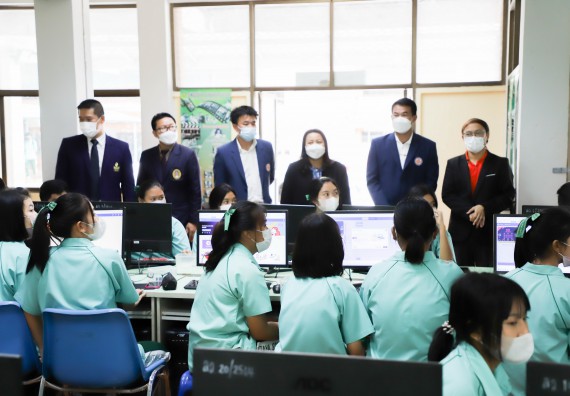 ภาพกิจกรรม  คณะวิทยาศาสตร์และเทคโนโลยี จัดกิจกรรมค่ายวิทยาศาสตร์สัญจร ปีการศึกษา 2565  โรงเรียนลานกระบือวิทยา