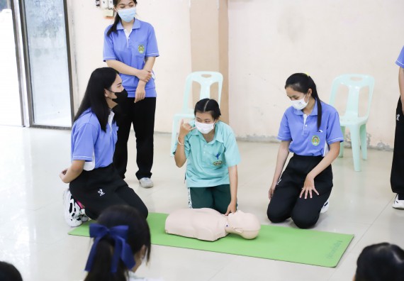 ภาพกิจกรรม  คณะวิทยาศาสตร์และเทคโนโลยี จัดกิจกรรมค่ายวิทยาศาสตร์สัญจร ปีการศึกษา 2565  โรงเรียนลานกระบือวิทยา