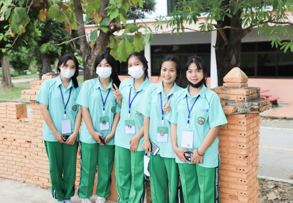 ภาพกิจกรรม  คณะวิทยาศาสตร์และเทคโนโลยี จัดกิจกรรมค่ายวิทยาศาสตร์สัญจร ปีการศึกษา 2565  โรงเรียนลานกระบือวิทยา