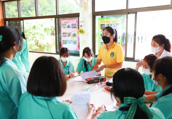 ภาพกิจกรรม  คณะวิทยาศาสตร์และเทคโนโลยี จัดกิจกรรมค่ายวิทยาศาสตร์สัญจร ปีการศึกษา 2565  โรงเรียนลานกระบือวิทยา