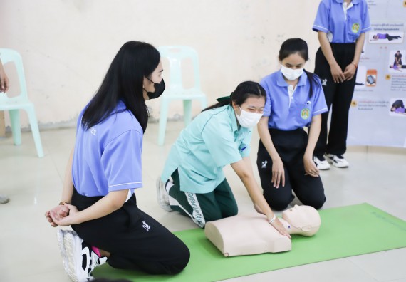 ภาพกิจกรรม  คณะวิทยาศาสตร์และเทคโนโลยี จัดกิจกรรมค่ายวิทยาศาสตร์สัญจร ปีการศึกษา 2565  โรงเรียนลานกระบือวิทยา