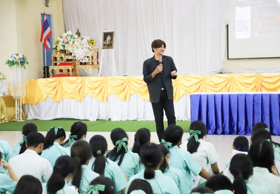 ภาพกิจกรรม  คณะวิทยาศาสตร์และเทคโนโลยี จัดกิจกรรมค่ายวิทยาศาสตร์สัญจร ปีการศึกษา 2565  โรงเรียนลานกระบือวิทยา