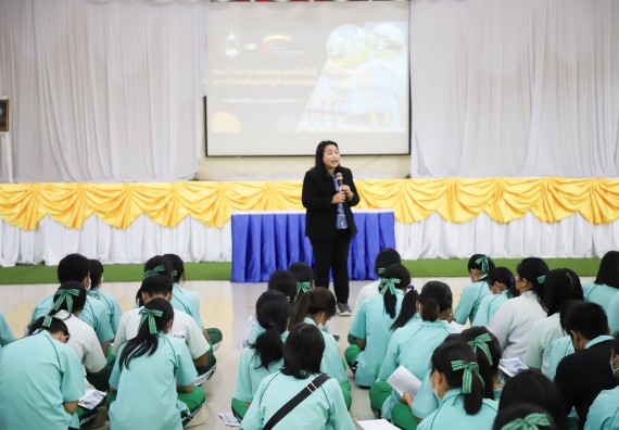 ภาพกิจกรรม  คณะวิทยาศาสตร์และเทคโนโลยี จัดกิจกรรมค่ายวิทยาศาสตร์สัญจร ปีการศึกษา 2565  โรงเรียนลานกระบือวิทยา