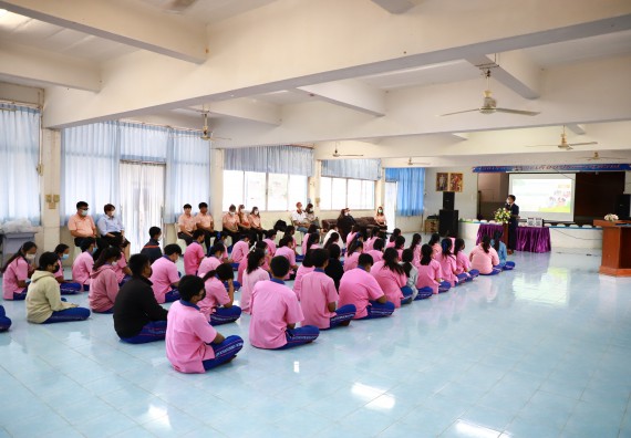 ภาพกิจกรรม   คณะวิทยาศาสตร์และเทคโนโลยี จัดกิจกรรมค่ายวิทยาศาสตร์สัญจร ปีการศึกษา 2565  โรงเรียนวังตะเคียนประชานุสรณ์