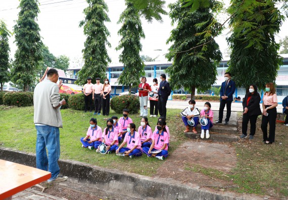 ภาพกิจกรรม   คณะวิทยาศาสตร์และเทคโนโลยี จัดกิจกรรมค่ายวิทยาศาสตร์สัญจร ปีการศึกษา 2565  โรงเรียนวังตะเคียนประชานุสรณ์