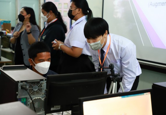 ภาพกิจกรรม   คณะวิทยาศาสตร์และเทคโนโลยี จัดกิจกรรมค่ายวิทยาศาสตร์สัญจร ปีการศึกษา 2565  โรงเรียนวังตะเคียนประชานุสรณ์