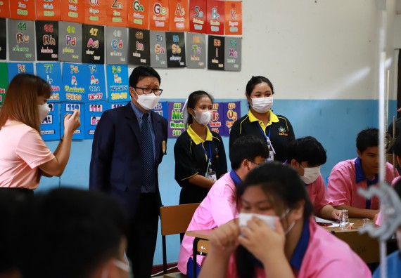 ภาพกิจกรรม   คณะวิทยาศาสตร์และเทคโนโลยี จัดกิจกรรมค่ายวิทยาศาสตร์สัญจร ปีการศึกษา 2565  โรงเรียนวังตะเคียนประชานุสรณ์