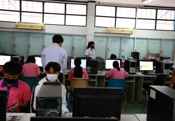 ภาพกิจกรรม   คณะวิทยาศาสตร์และเทคโนโลยี จัดกิจกรรมค่ายวิทยาศาสตร์สัญจร ปีการศึกษา 2565  โรงเรียนวังตะเคียนประชานุสรณ์