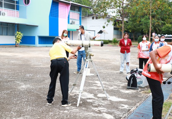 ภาพกิจกรรม   คณะวิทยาศาสตร์และเทคโนโลยี จัดกิจกรรมค่ายวิทยาศาสตร์สัญจร ปีการศึกษา 2565  โรงเรียนวังตะเคียนประชานุสรณ์
