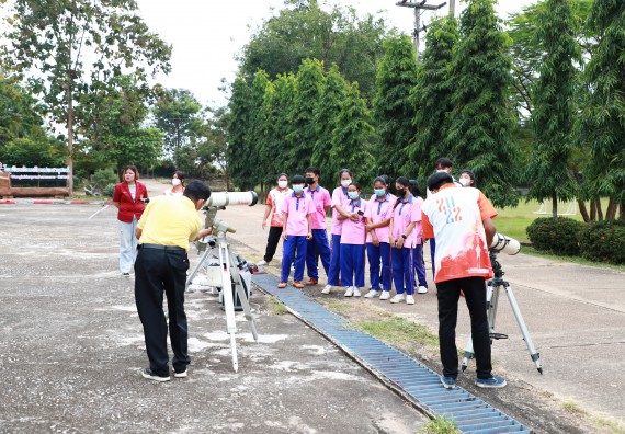 ภาพกิจกรรม   คณะวิทยาศาสตร์และเทคโนโลยี จัดกิจกรรมค่ายวิทยาศาสตร์สัญจร ปีการศึกษา 2565  โรงเรียนวังตะเคียนประชานุสรณ์